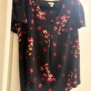 a new day Black V-Neck Short Sleeve Top with Pink and Coral Floral Print